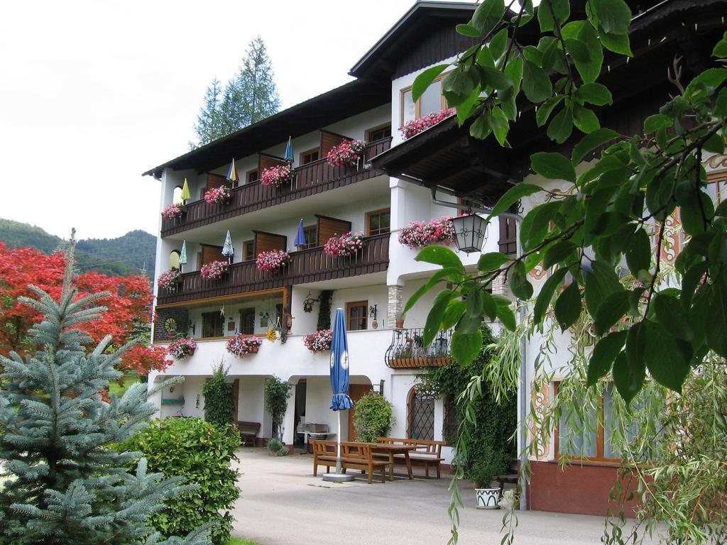Backer-Ferdl Panzio Hotel Hinterstoder Kültér fotó